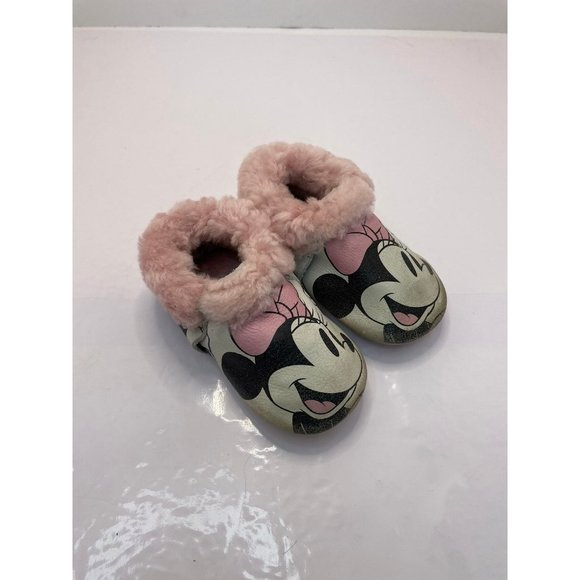 Freshly Picked Minnie Mouse Moccasins 3 - Picture 3 of 7